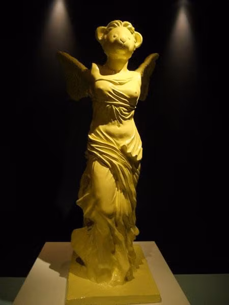 Khám phá những Bảo tàng Gấu ấn tượng nhất thế giới ảnh 7