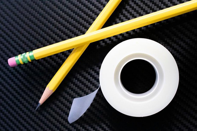 Đối thoại với giáo sư đoạt giải Nobel Vật lý: Phát minh thế kỷ đến từ…cuộn băng dính ảnh 1