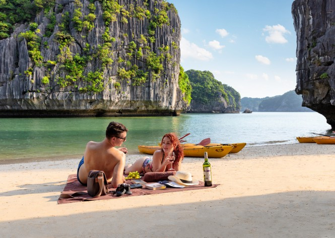 Ngành du lịch thí điểm đón khách quốc tế từ tháng bảy - ảnh 1