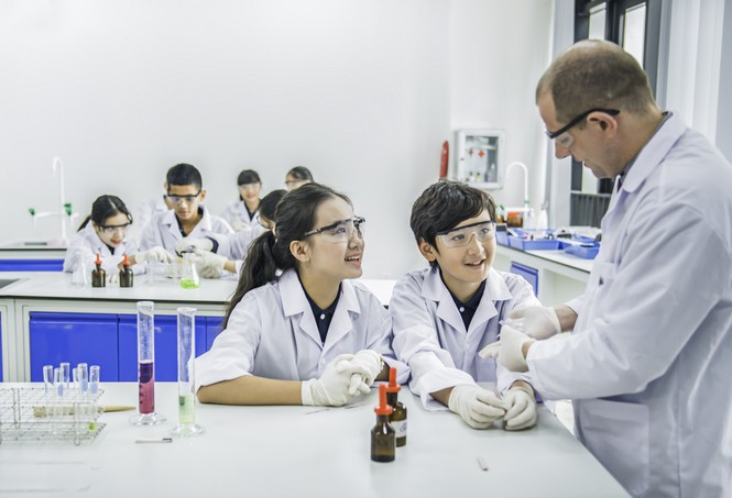 Tiêu chí đào tạo “3 trong 1” của hệ thống Vinschool ảnh 2 Tiêu chí đào tạo “3 trong 1” của hệ thống Vinschool - ảnh 2