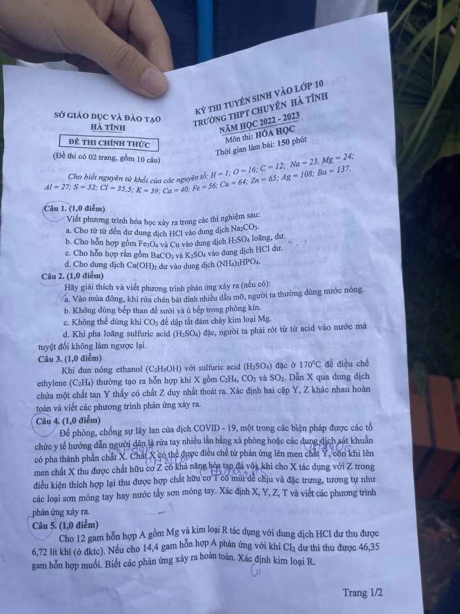 Đề thi Hóa vào Trường THPT Chuyên Hà Tĩnh năm 2022.
