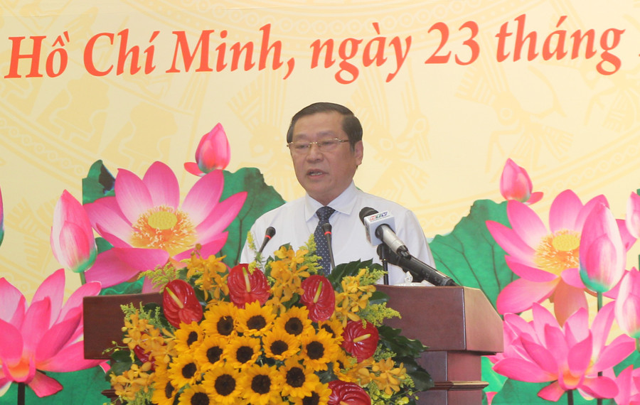 Phó Trưởng ban thường trực Ban Tuyên giáo Trung ương Lại Xuân Môn phát biểu tại hội nghị. Phó Trưởng ban thường trực Ban Tuyên giáo Trung ương Lại Xuân Môn phát biểu tại hội nghị.