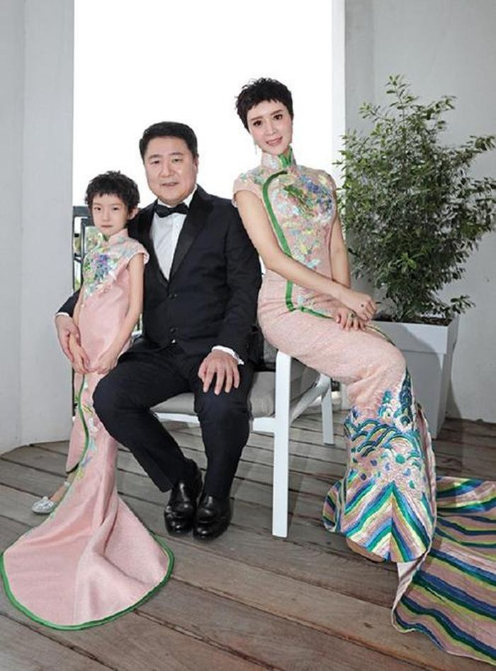 Cuộc sống giàu có, quyền lực của "công chúa đẹp nhất Tây Du Ký" ảnh 17 Cuộc sống giàu có, quyền lực của "công chúa đẹp nhất Tây Du Ký" ảnh 17