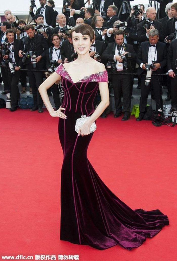 Cuộc sống giàu có, quyền lực của "công chúa đẹp nhất Tây Du Ký" ảnh 15 Cuộc sống giàu có, quyền lực của "công chúa đẹp nhất Tây Du Ký" ảnh 15