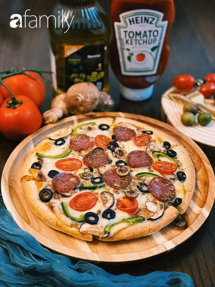 Chiếc Pizza Nhím làm cũng cực kỳ hấp dẫn.