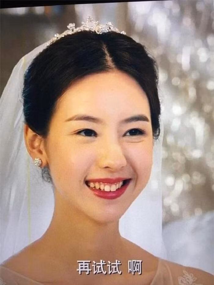 Có ai còn nhận ra đây chính là "nàng thơ" Trần Đô Linh với nhan sắc trong trẻo, thuần khiết trong phim thanh xuân vườn trường?