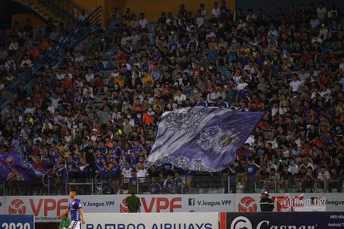 Hà Nội vs HAGL: Đội bóng bầu Đức 8 năm thất thủ ở Hàng Đẫy ảnh 1