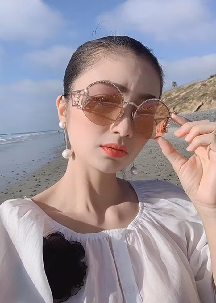 Nữ diễn viên cho biết, một trong những động lực giúp cô hòa nhập cuộc sống ở Mỹ là lời hỏi thăm của khán giả và bạn bè.