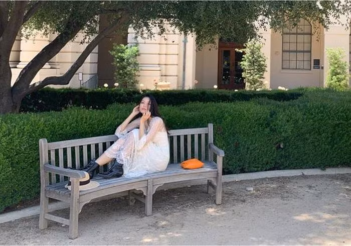 Hoa hậu Thùy Dung trên đất Mỹ.