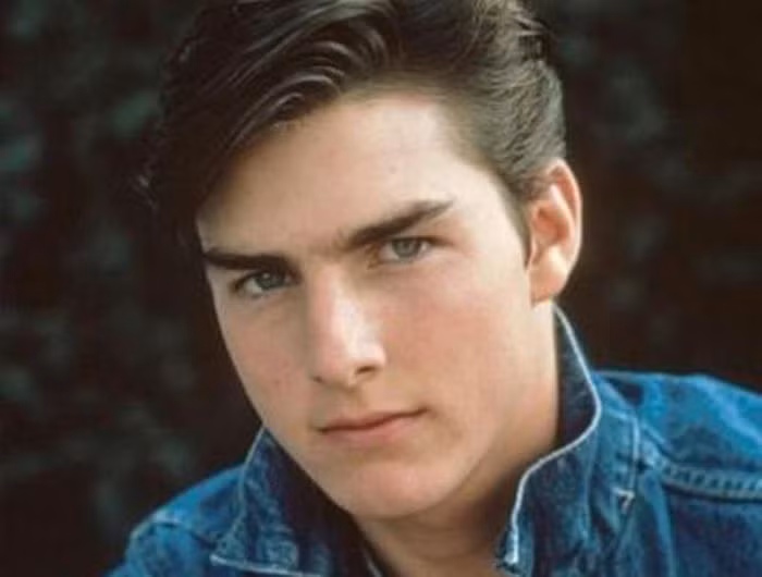 Với ngoại hình nổi bật, năm 1990, Tom Cruise vinh dự được tạp chí People bình chọn là "Người đàn ông quyến rũ nhất hành tinh".