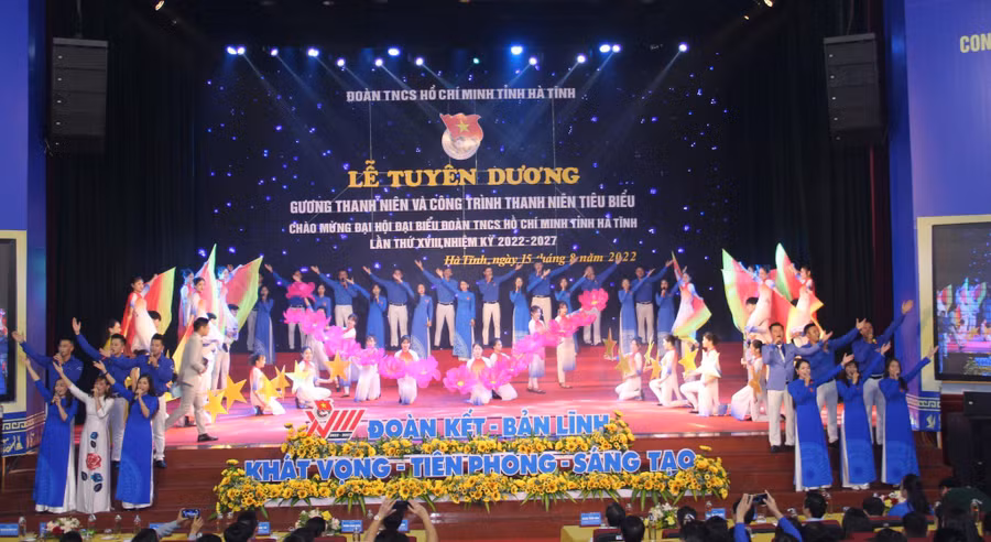 Đại hội Đoàn TNCS Hồ Chí Minh tỉnh Hà Tĩnh diễn ra trong thời gian 1,5 ngày (15 - 16/8).