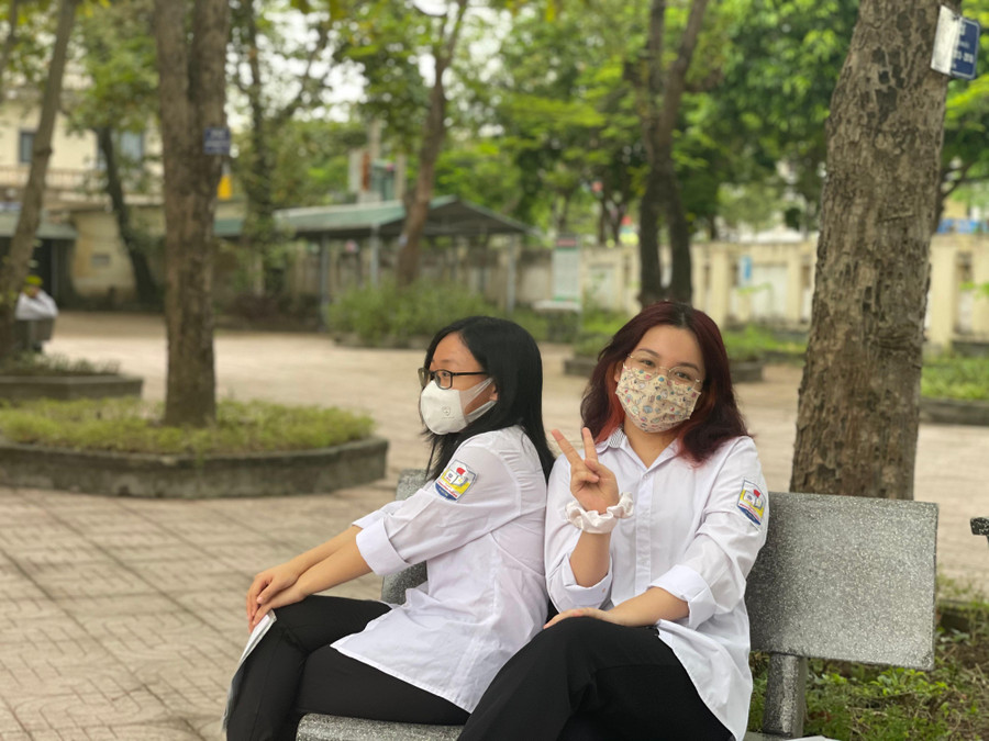 Thí sinh tự tin bước vào môn thi cuối cùng kỳ thi Tốt nghiệp THPT 2022. Thí sinh tự tin bước vào môn thi cuối cùng kỳ thi Tốt nghiệp THPT 2022.