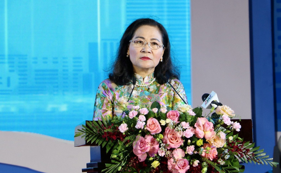 Bà Nguyễn Thị Lệ phát biểu tại buổi lễ. Bà Nguyễn Thị Lệ phát biểu tại buổi lễ.