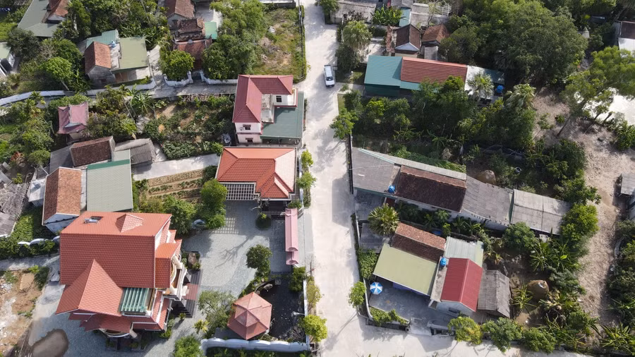 Thôn Trung Tiến (xã Việt Tiến, huyện Thạch Hà, Hà Tĩnh) hiện có 203 hộ với 430 khẩu sinh sống