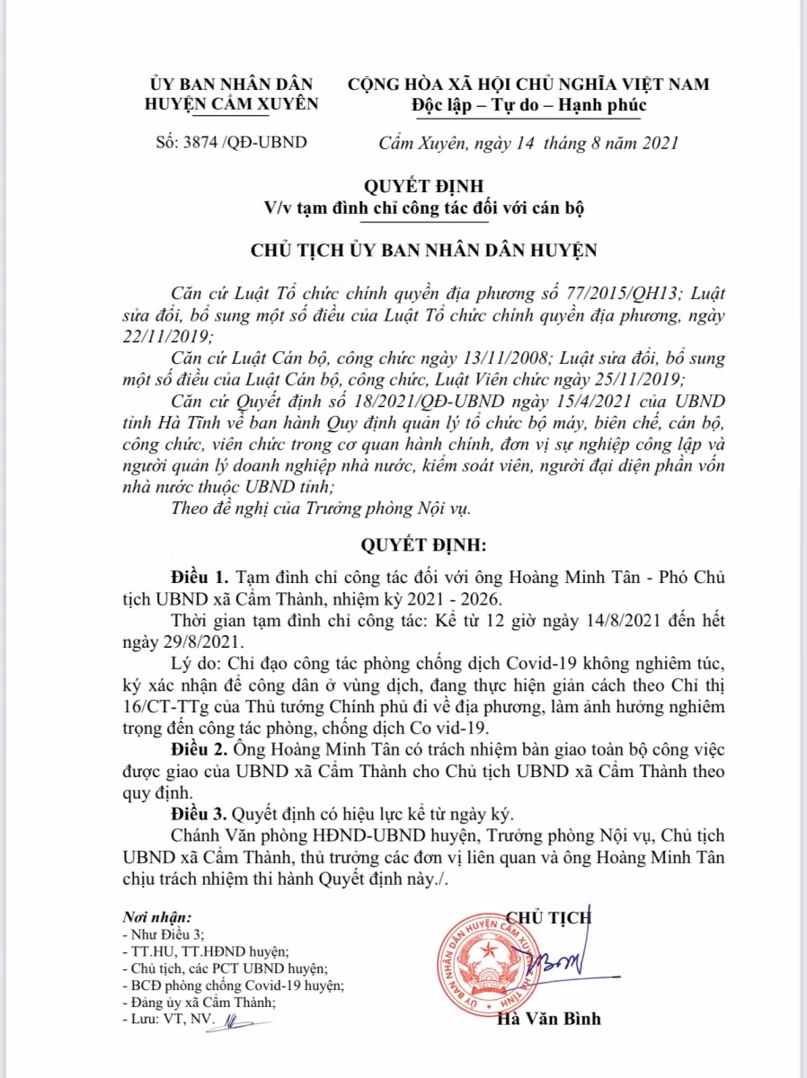 Quyết định đình chỉ công tác của UBND huyện Cẩm Xuyên