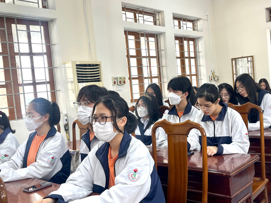 69/84 học sinh Hà Tĩnh tham dự đạt giải tại kỳ thi HSG quốc gia 2023. 69/84 học sinh Hà Tĩnh tham dự đạt giải tại kỳ thi HSG quốc gia 2023.