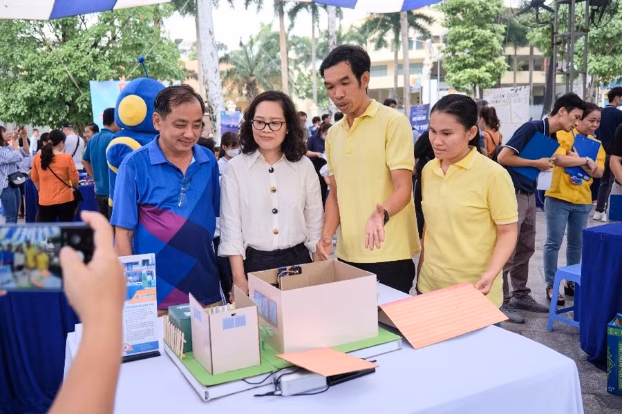 Mô hình dự thi của khối công đoàn các cơ sở.