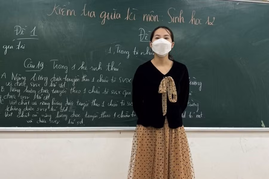 Thạc sĩ Phan Hải Yến, Tổ trưởng tổ Sinh học, Trường THPT Trần Nhân Tông.