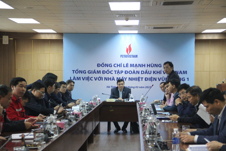 Toàn cảnh buổi làm việc. Toàn cảnh buổi làm việc.