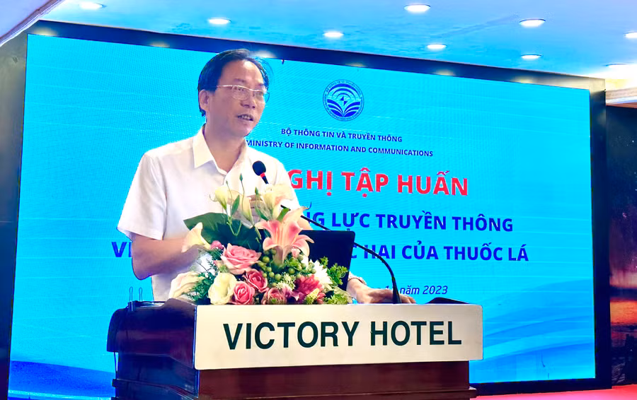 Ông Hồ Hồng Hải phát biểu khai mạc tập huấn.