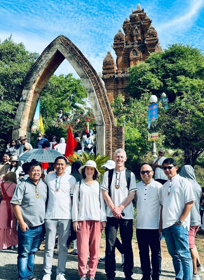 Lễ hội Katê thu hút rất đông du khách tham gia. Ảnh: Quảng Đại Tuyên. Lễ hội Katê thu hút rất đông du khách tham gia. Ảnh: Quảng Đại Tuyên.