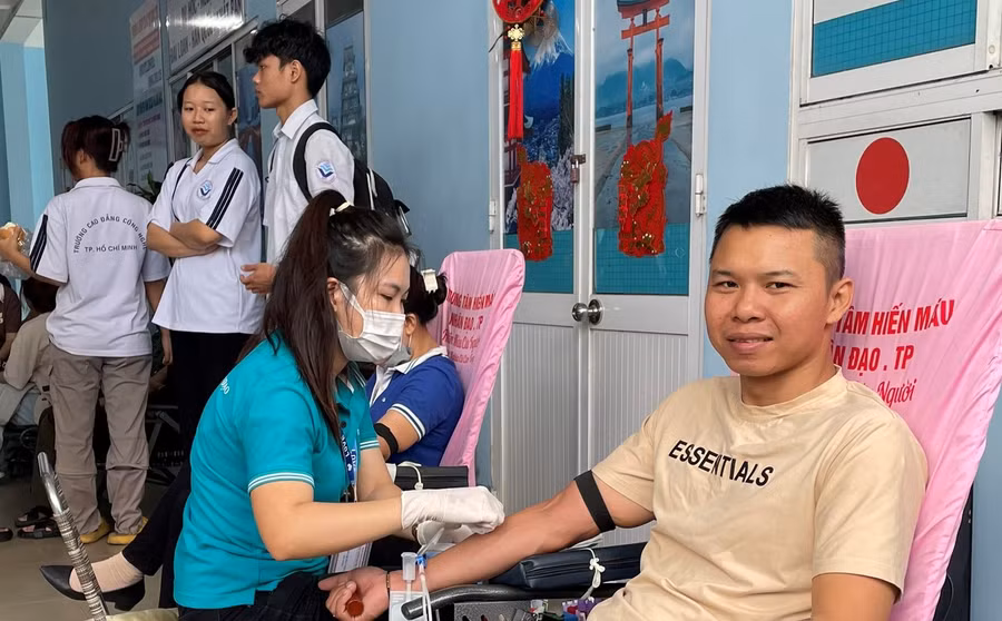 Đây cũng là lần thứ năm nhà trường và Hội Chữ thập đỏ phường Linh Đông, phối hợp tổ chức HMNĐ.