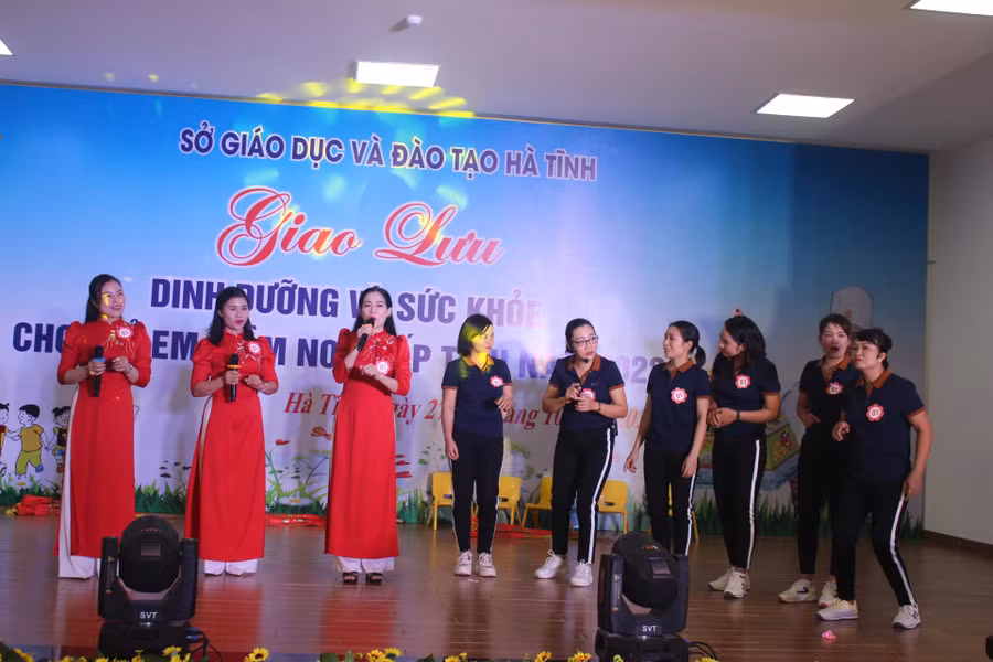 Phần nội dung gây ấn tượng với khán giả bởi các tiết mục được đầu tư, dàn dựng công phu, chuyển tải nhiều thông điệp có ý nghĩa.