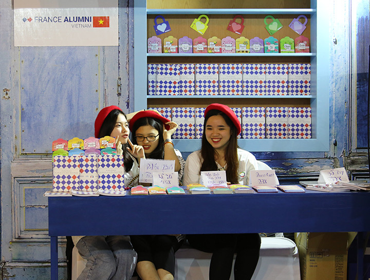 Không gian Pháp được dựng lên tại Lễ hội.