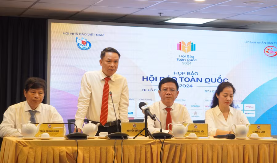 Ông Nguyễn Đức Lợi phát biểu tại họp báo.