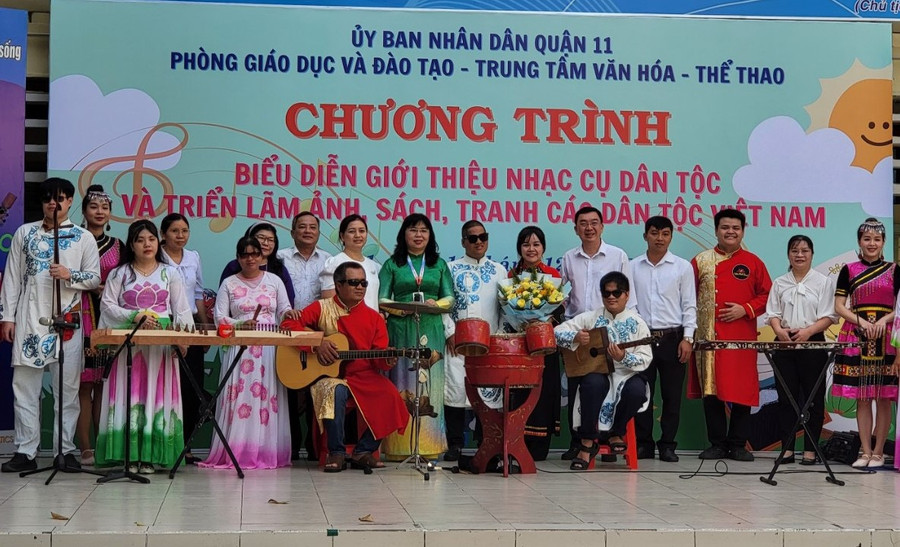 Các nội dung của chương trình nhằm giúp các em học sinh hiểu về văn hóa truyền thống của dân tộc. Các nội dung của chương trình nhằm giúp các em học sinh hiểu về văn hóa truyền thống của dân tộc.