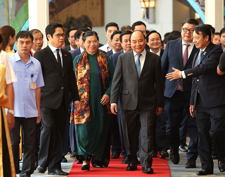 Thủ tướng Nguyễn Xuân Phúc cùng lãnh đạo Đảng, Nhà nước tham dự Hội nghị.