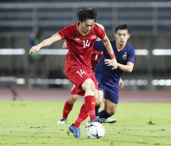 Tuấn Anh và đồng đội đã có được 1 điểm quan trọng trước Thái Lan Tuấn Anh và đồng đội đã có được 1 điểm quan trọng trước Thái Lan