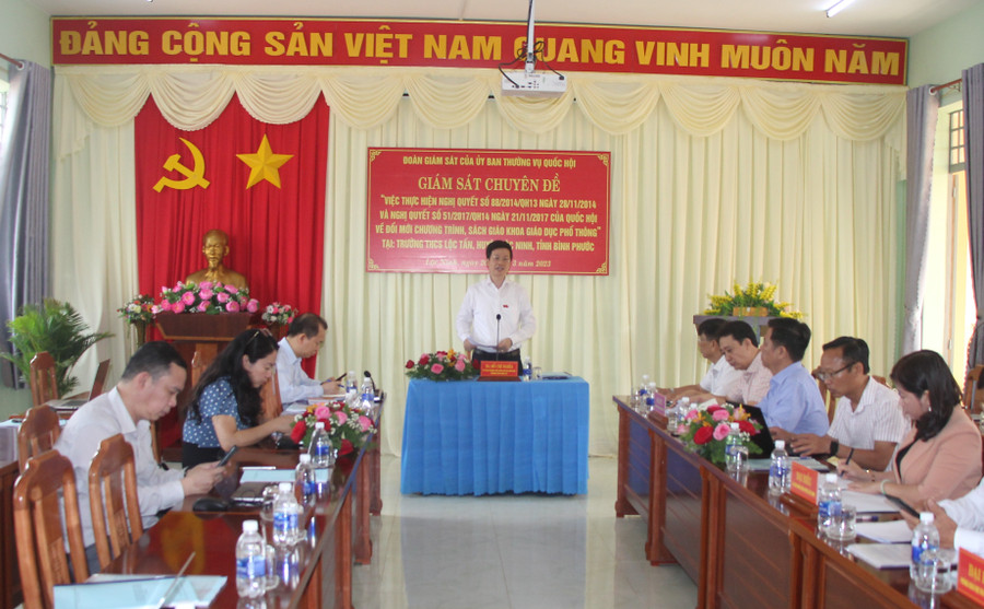 Ông Đỗ Chí Nghĩa phát biểu tại buổi làm việc. Ông Đỗ Chí Nghĩa phát biểu tại buổi làm việc.