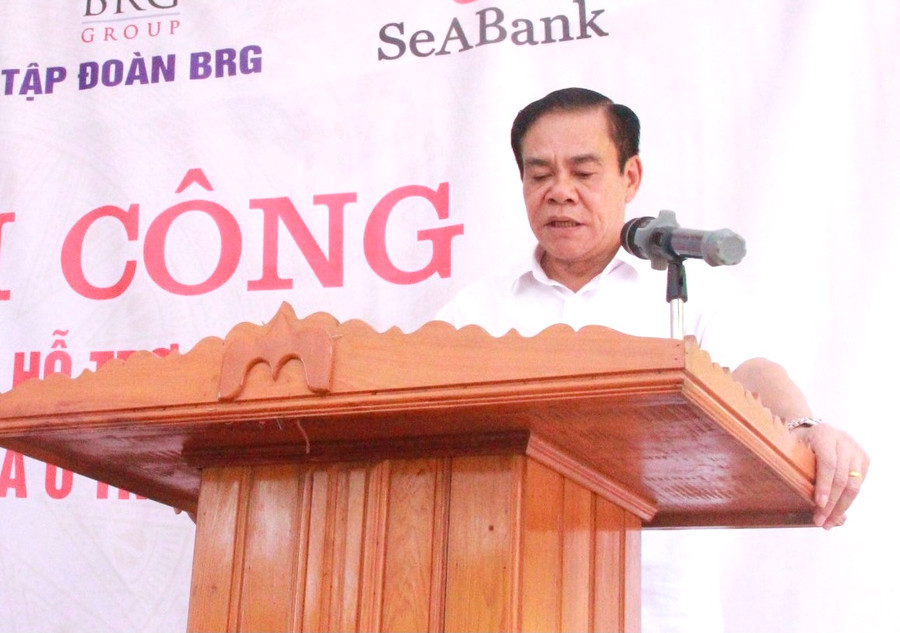 Chủ tịch UBND tỉnh Võ Trọng Hải bày tỏ lời cám ơn đến Đảng ủy Công an Trung ương, lãnh đạo Bộ Công an, các nhà tài trợ. Chủ tịch UBND tỉnh Võ Trọng Hải bày tỏ lời cám ơn đến Đảng ủy Công an Trung ương, lãnh đạo Bộ Công an, các nhà tài trợ.