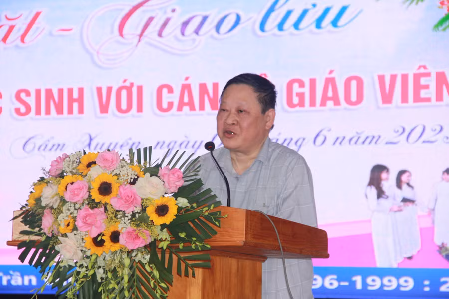 GS.TS. Nguyễn Viết Tiến - Giám đốc Bệnh viện Phụ sản Thiện An; nguyên Thứ trưởng Thường trực Bộ Y tế; Chủ tịch Hội đồng sáng lập Quỹ.