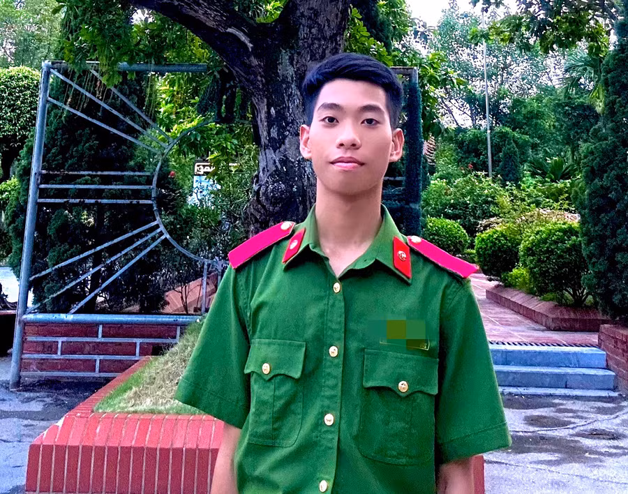 Trần Tiến Mạnh hiện là sinh viên khoa Điều tra trinh sát của Học viện Cảnh sát nhân dân.