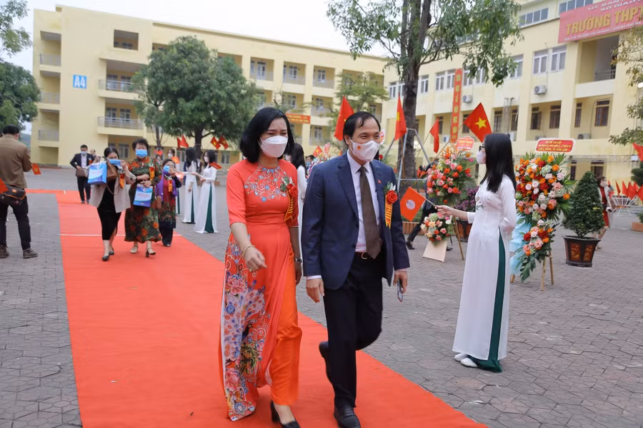 Ông Hoàng Trung Dũng, Bí thư tỉnh ủy Hà Tĩnh..