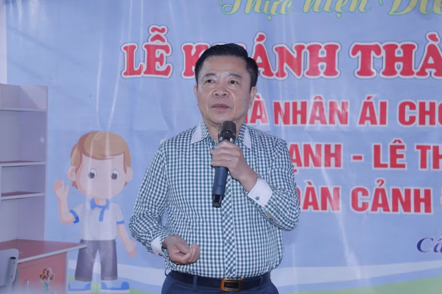 Phát biểu tại lễ khánh thành, ông Võ Kim Cự đã ghi nhận những đóng góp của Văn phòng báo Giáo dục và Thời đại khu vực Bắc Trung bộ trong 1 năm qua. "Tôi đánh giá cao ý tưởng xây nhà nhân ái, đứng ra kêu gọi nguồn tài trợ từ mọi kênh của đại diện lãnh đạo Báo GD&amp;TĐ khu vực MT-TN. Hy vọng Báo GD&amp;TĐ sẽ tiếp tục đồng hành, sẽ xây dựng thêm nhiều căn nhà nhân ái cho học sinh khó khăn tại Hà Tĩnh nói riêng và các tỉnh thành khác"