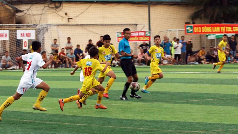 Những pha phản công chớp nhoáng của đội bóng xứ Nghệ