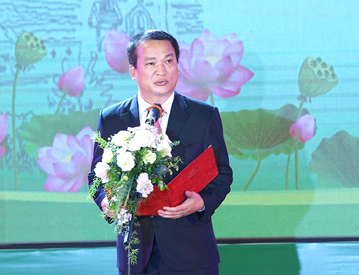 GS.TS Phạm Hồng Quang, Giám đốc Đại học Thái Nguyên phát biểu tại đêm Chung kết cuộc thi. GS.TS Phạm Hồng Quang, Giám đốc Đại học Thái Nguyên phát biểu tại đêm Chung kết cuộc thi.