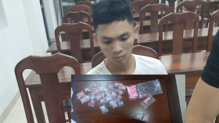 Đối tượng Nguyễn Phú Nam và tang vật vụ án.