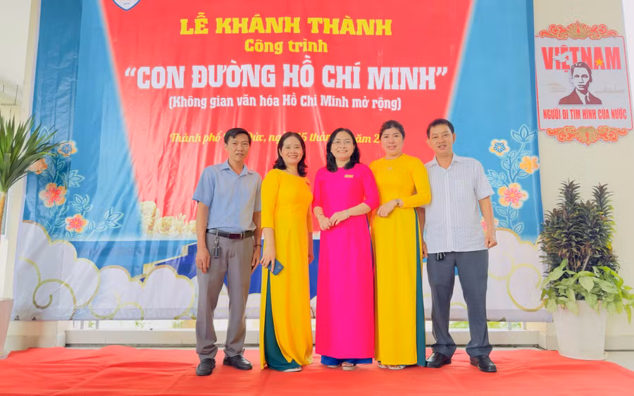 Trường THPT Dương Văn Thì vừa khánh thành Không gian văn hóa Hồ Chí Minh mở rộng. Ảnh: NTCC.