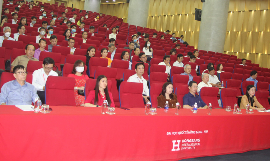 Các đại biểu tham gia hội nghị. Các đại biểu tham gia hội nghị.