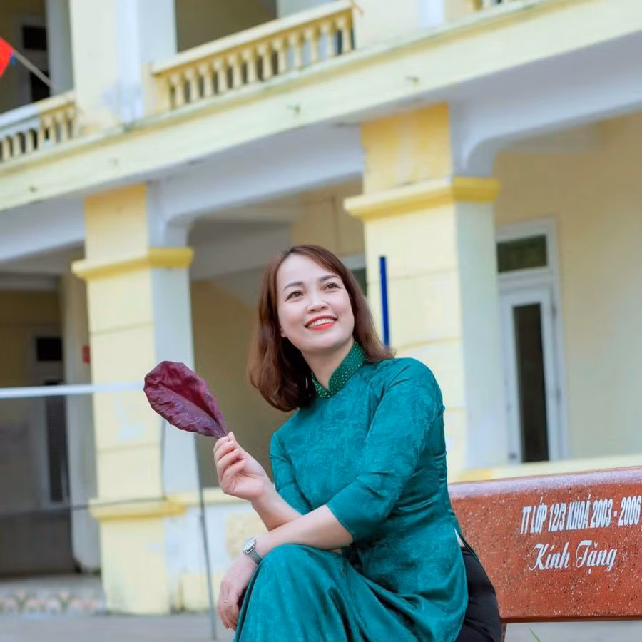 Cô giáo Trần Thị Thanh Nga - GV Trường THPT Nghèn (Hà Tĩnh).