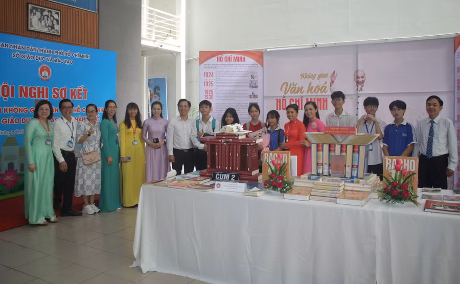 Khu vực trưng bày các mô hình sáng tạo về Không gian văn hóa Hồ Chí Minh.