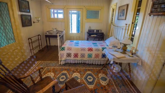 Phòng ngủ nhẹ nhàng, đơn giản.