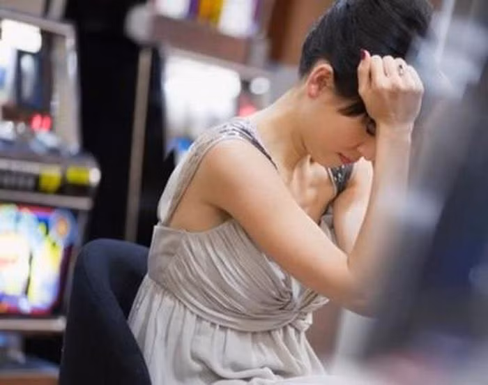 Chồng bị vợ "cắm sừng" vì lý do... "ngã ngửa" ảnh 1