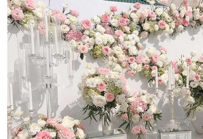 Đại gia thuê người làm đám cưới giả, cô dâu khóc ngất trong hôn lễ ảnh 1