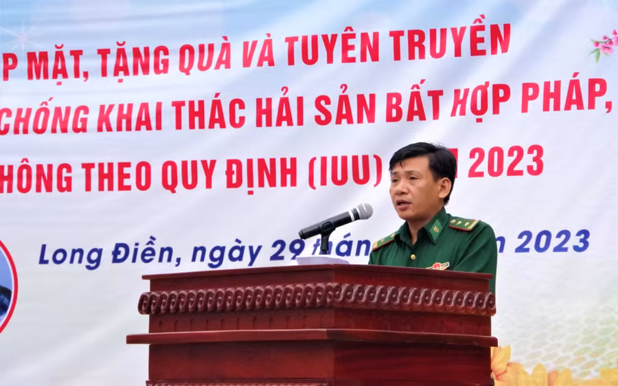 Trung tá Bùi Huy Trung thông tin tại chương trình.