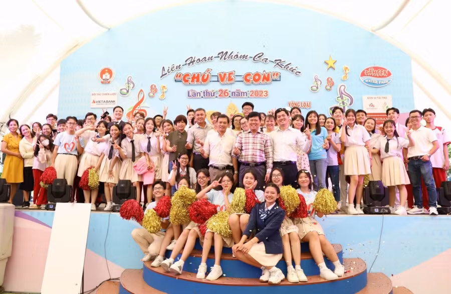 Trường THPT Trần Quang Khải đạt giải Khuyến khích bảng B.